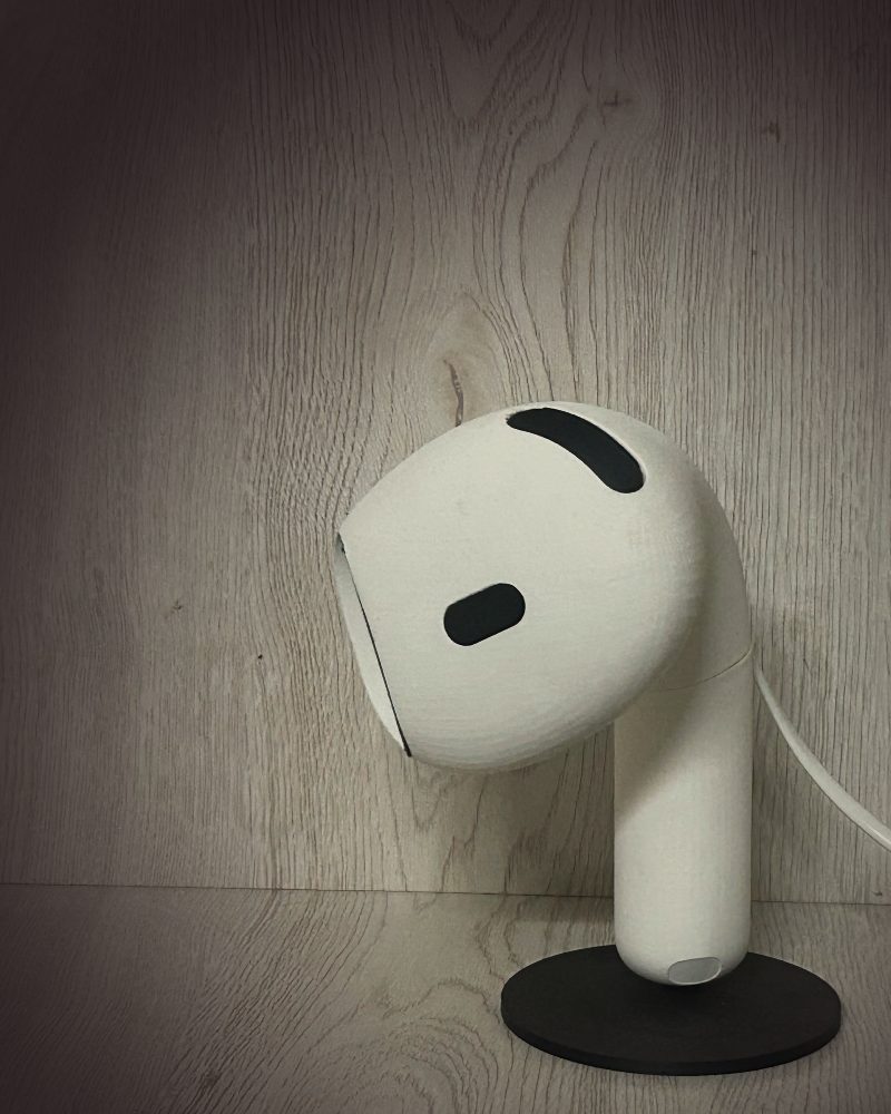 Printisty designer lamp in daylight, white shade and black base